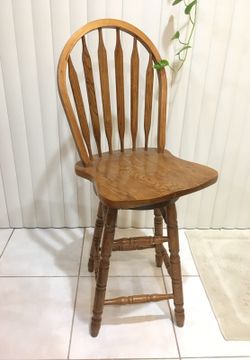 Solid oak swivel chair