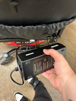 Jazzy 600es mobile wheelchair