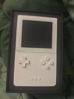 White Analogue Pocket