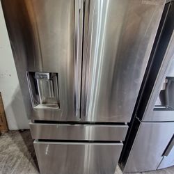 Samsug Refrigerator Good Condition 3 Months Warranty Delivery Available 