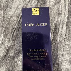 Estee Lauder Foundation 