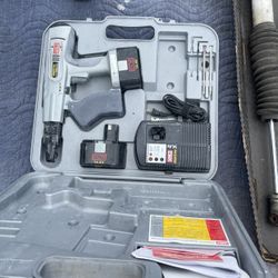 Sending Nail And Screw Gun