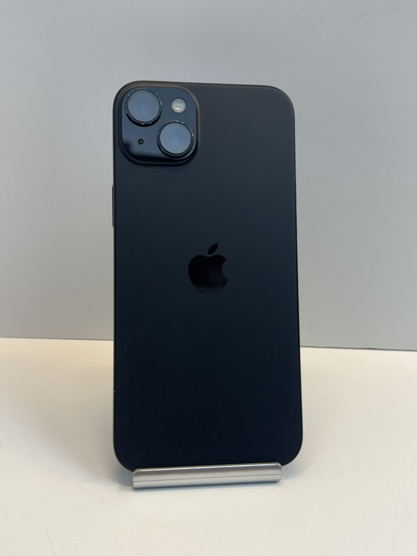 Apple iPhone 15 PLUS 128gb. ( Unlocked Cellphone )
