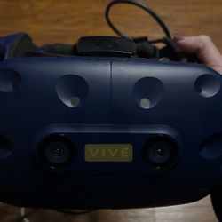HTC Vive Pro COMPLETE VR System – Ready to Play