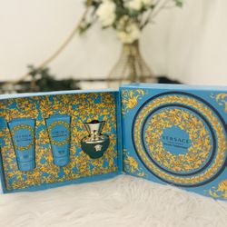 🔥 Versace Dylan Turquoise EDT 3-Piece Gift Set - In Stock Now!