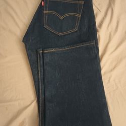 Levis 501s
