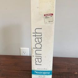 New Vintage Neutrogena Rainbath Refreshing Shower & Bath Gel Original 32 oz