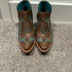 Ariat Women’s Boots Size 7.5