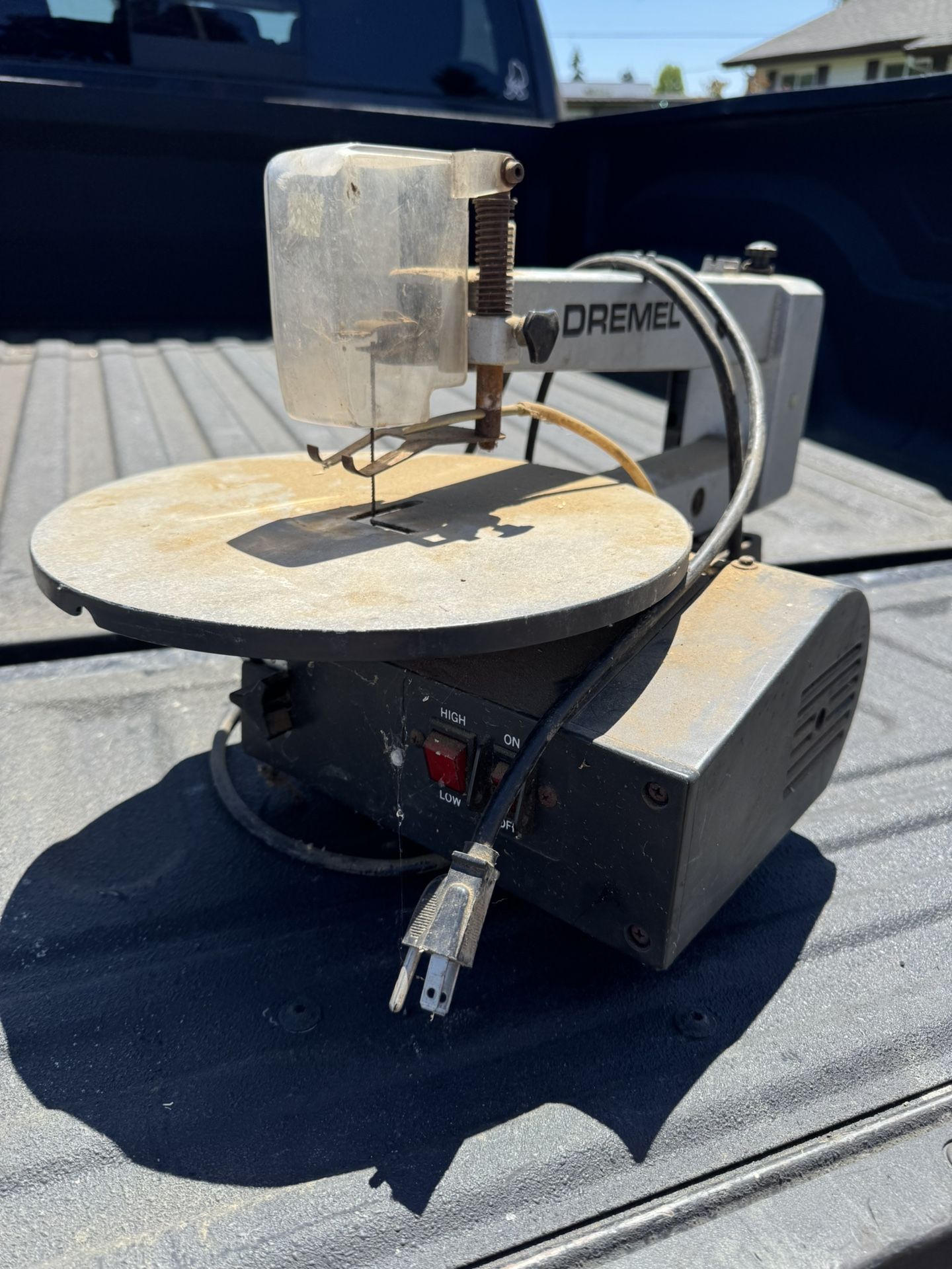 Dremel Scroll Saw 16”