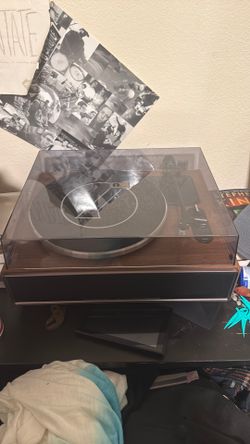 1 by one record player