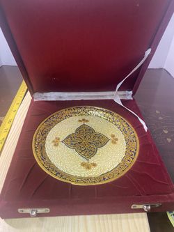 Handcrafted Marble Plate With Pure Gold Leaf, Royal City Of Jaipur