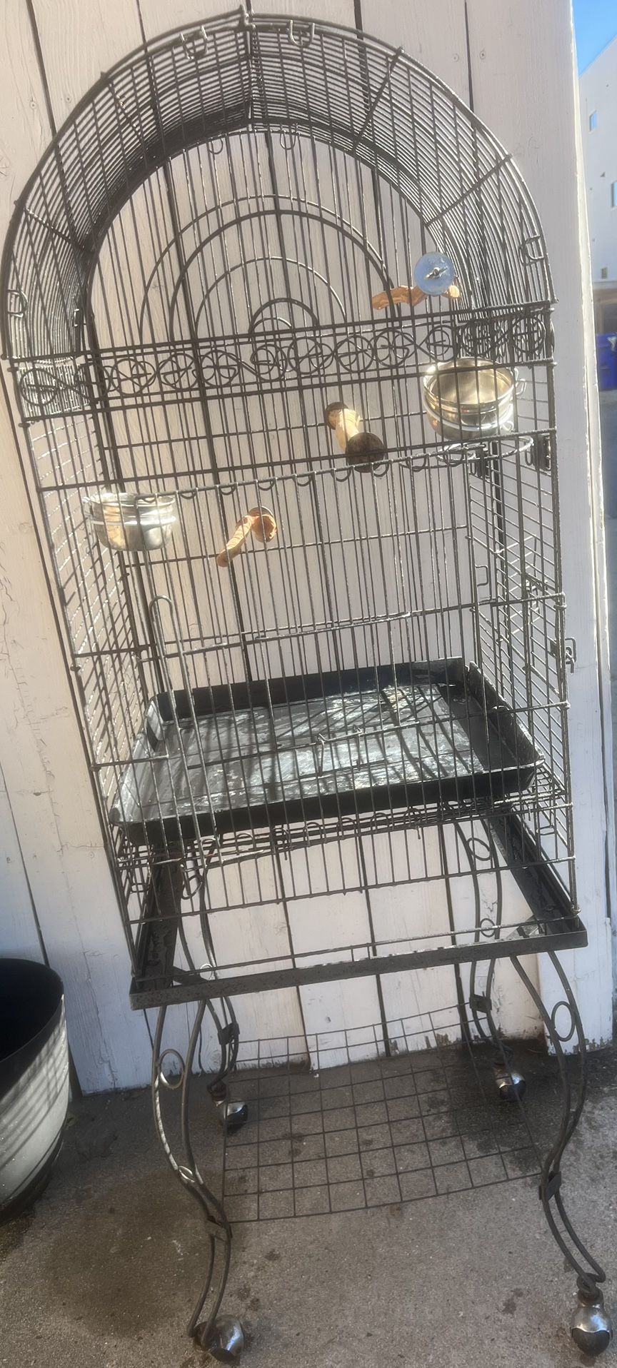Birdcage for sale $25