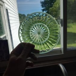 "uranium glass" plate vintage
