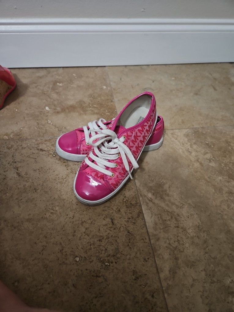 Hot Pink Michael Kors
