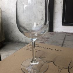 Wine Glass Set