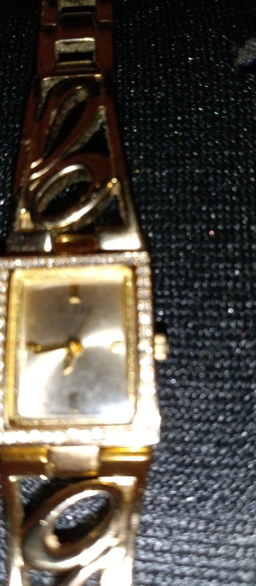 Guess Leather Purse Guess Gold Watch