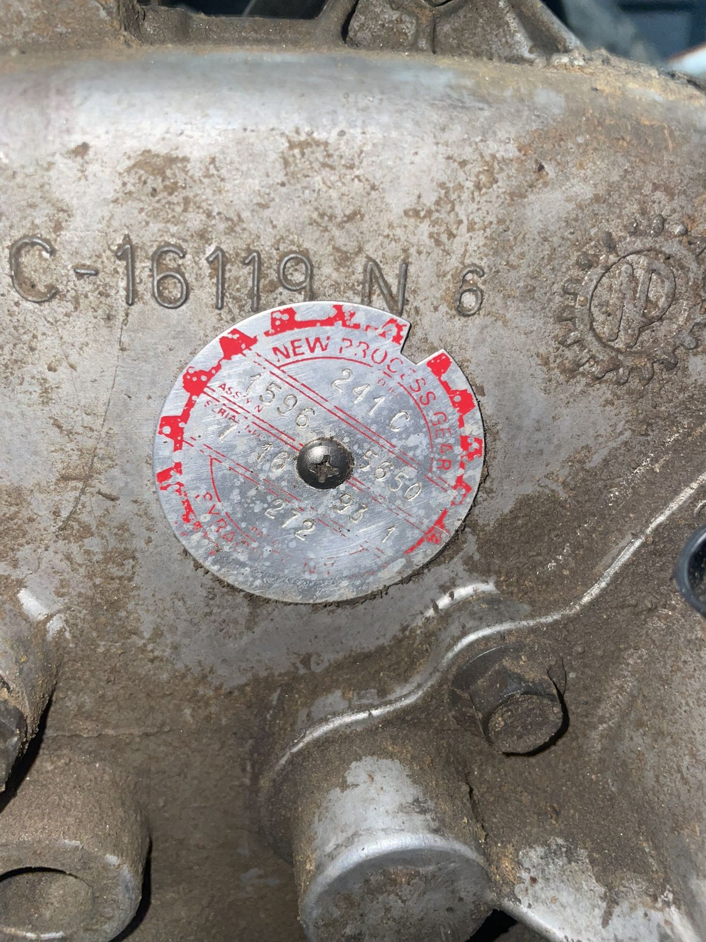 NP241 Transfer Case 8898 Chevrolet K1500 for Sale in Fontana, CA OfferUp