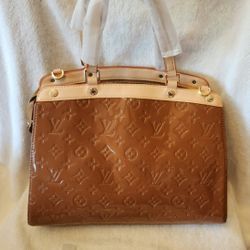 Louis Vuitton Bag  $ 2 0 0