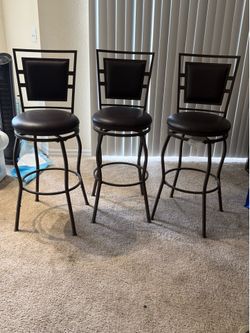 Set of 3 barstools