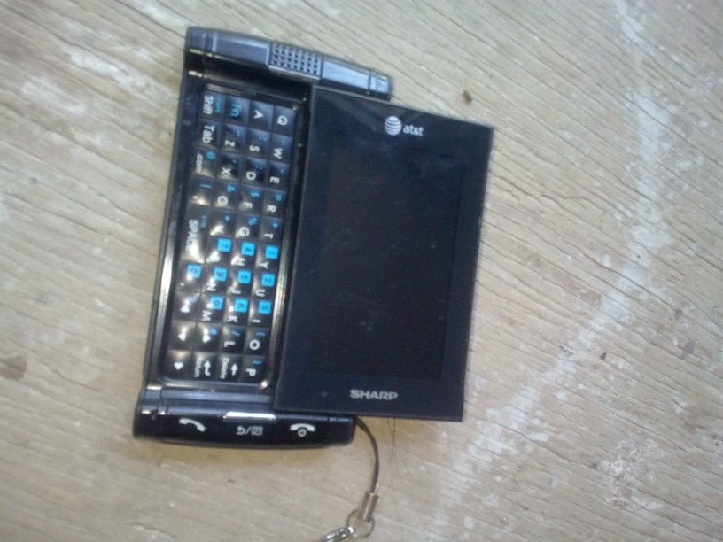 Old-school Sidekick Phone bySharp AT&T