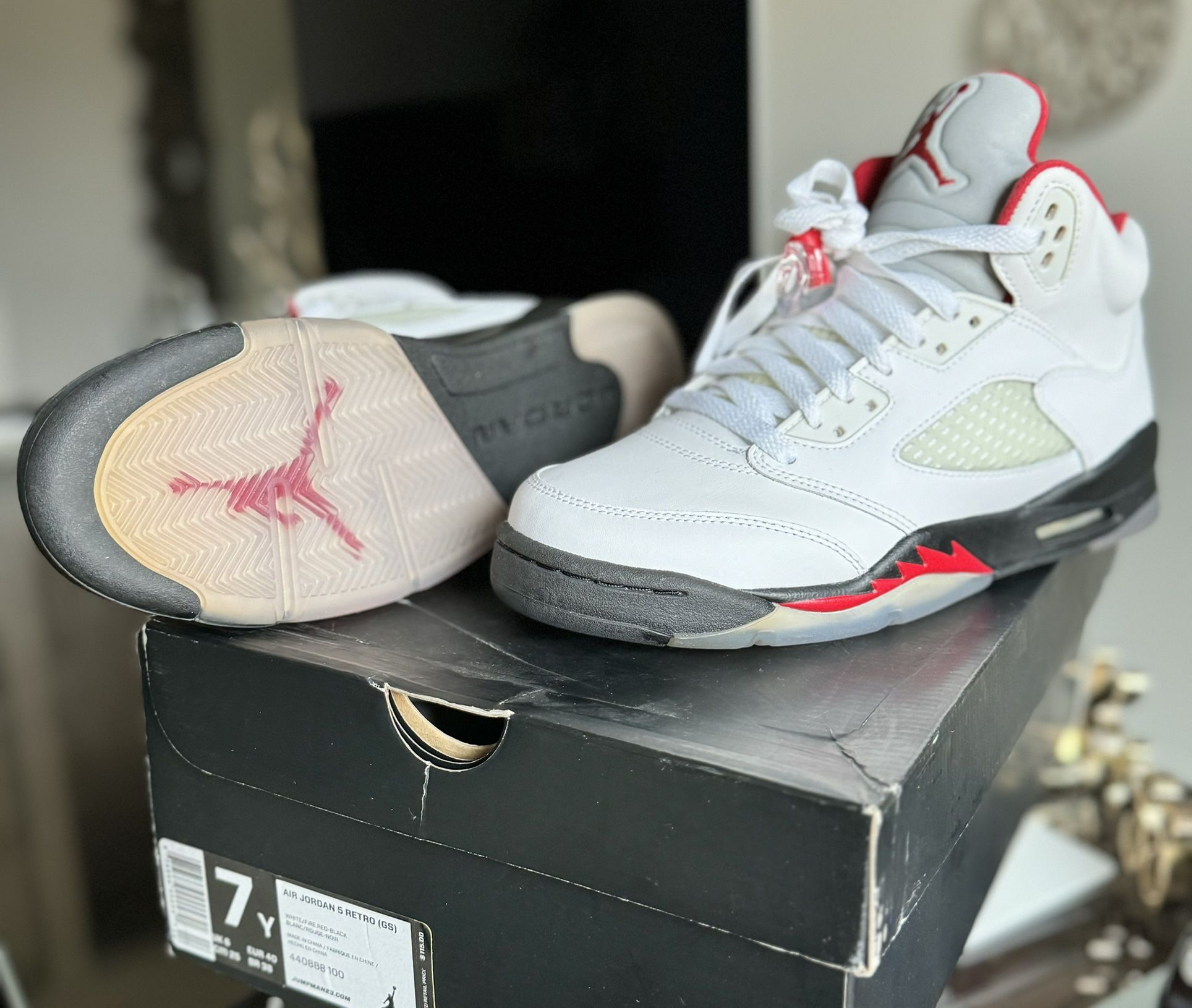 Air Jordan Retro GS 'Fire Red' 2013 US Sz 100% Authentic