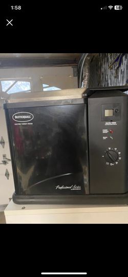 Butterball Electric Turkey Fryer by Masterbuilt