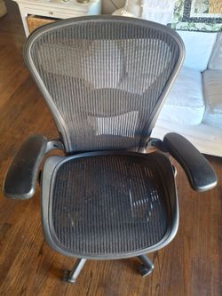 Herman Miller Aeron Office Chair