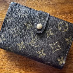 vintage louis vuitton wallet