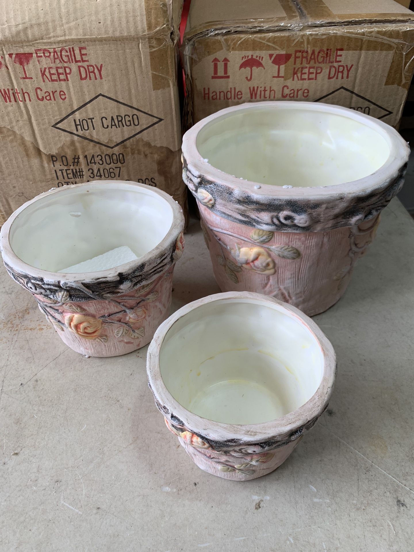 Set Of 3 Flower Pots 