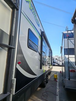 Boat Detail And Rv
