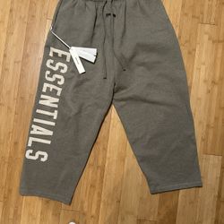 ESSENTIALS FW24 HOMESTEAD (GRAY) BAGGY SWEATS