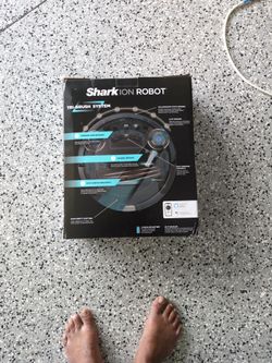 Shark Ion Robot Vacuum Cleaner