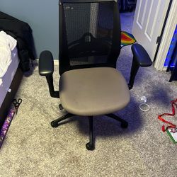 Office chair 
