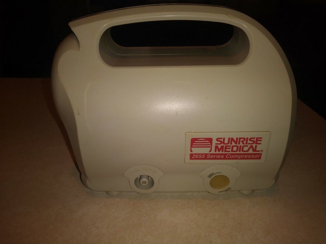 Sunrise Medical 2655 Series compressor nebulizer