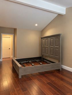 Queen Size Headboard/Footboard