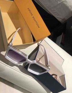 BNWT WOMENS LV 1:1 MILLIONAIRE SUNGLASSES