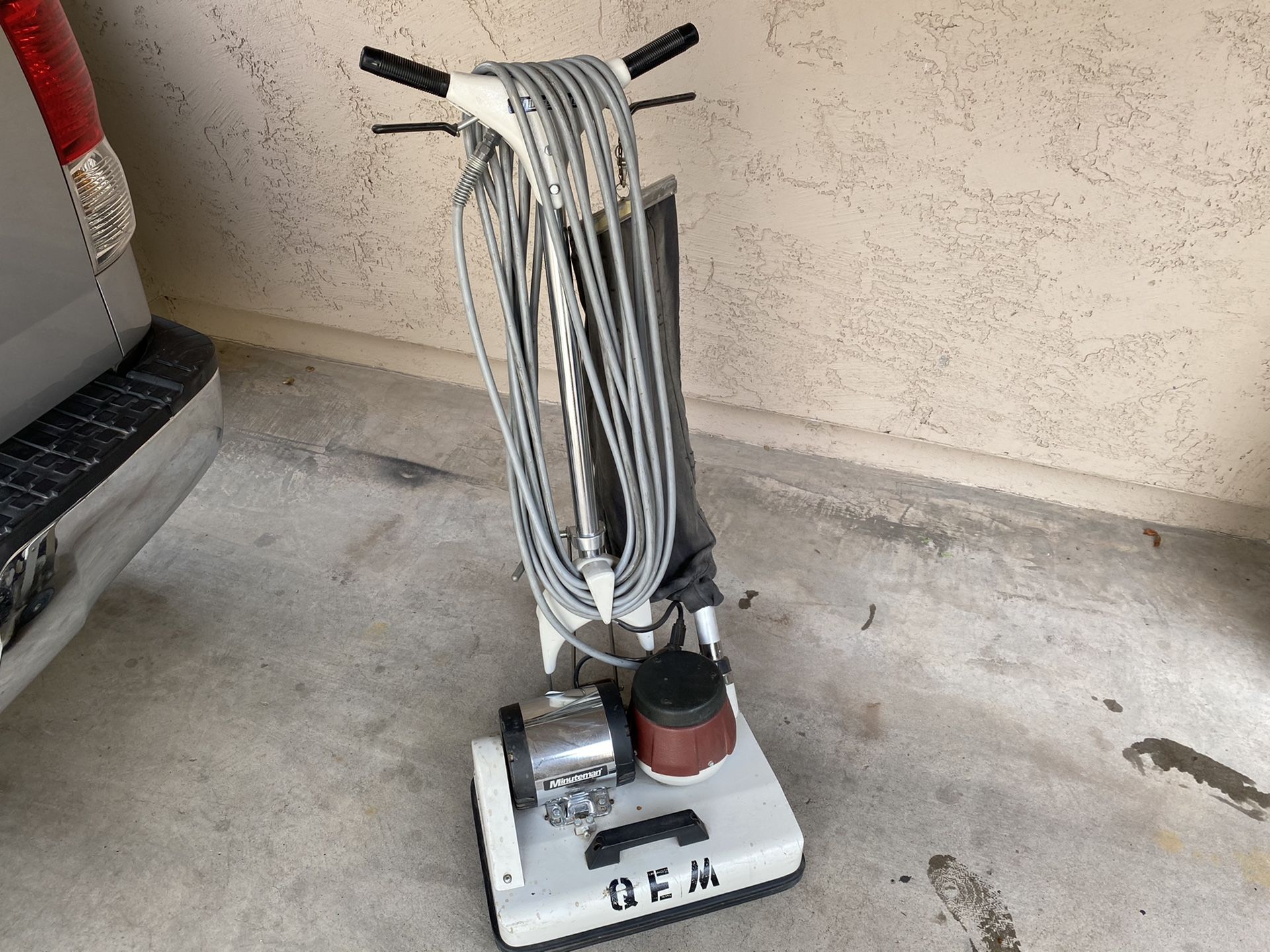 Carpet cleaning pile lifter for Sale in Chandler, AZ OfferUp