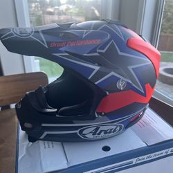 Arai VX-Pro 4 Helmet