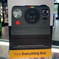 Polaroid Everything Box Now Brand New