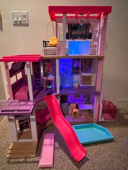 Barbie Dream House
