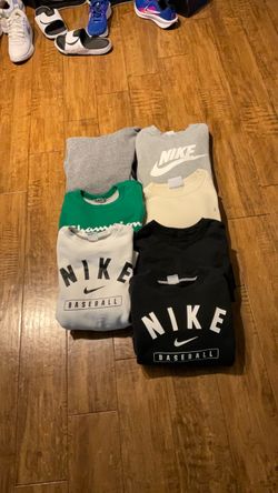 Men’s Size Large Sweatshirts