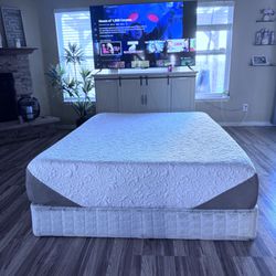Queen iComfort Bed