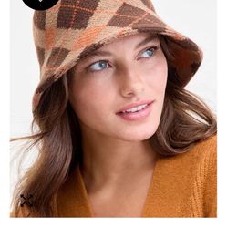  plaid knit Bucket Hat from On 34th