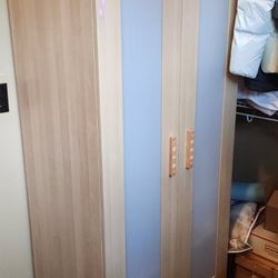Ikea Armoire 