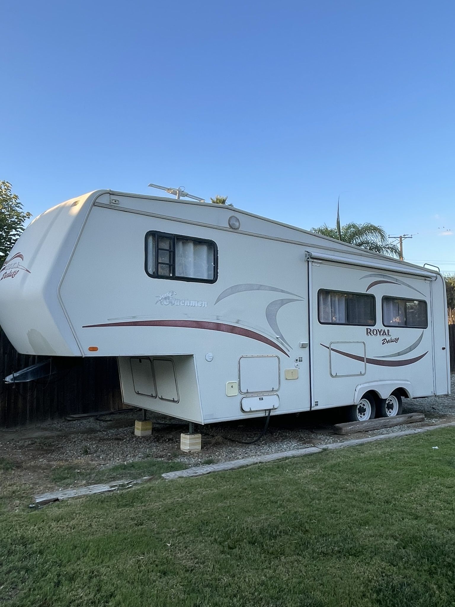 2001 Coachman Royal Deluxe