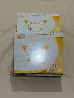 Pokémon TCG 30th Celebration Elite Trainer Box