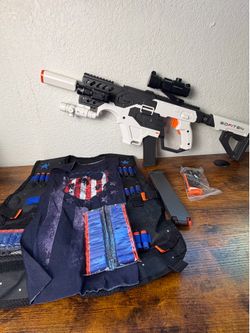Viktor Dart Blaster with Rig/Mags/Face Cover