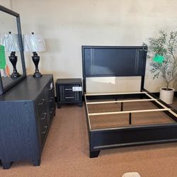 Brand New. Bedroom Set Queen. Delivery Available 