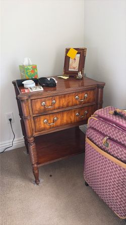 Ethan Allen End Table