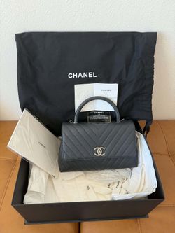 Chanel purse